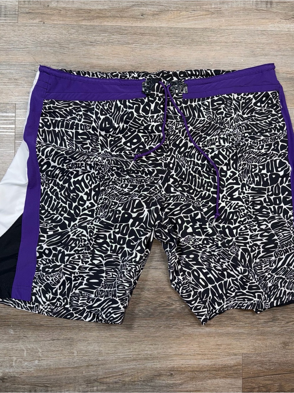 Jordan Board Shorts Mens 40 Swim Trunks Purple Black 465018-010 Casual Beach